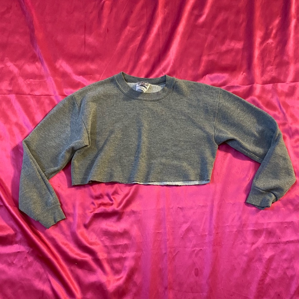 Crop sweatshirt